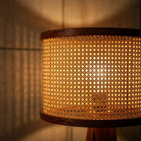 Luminária De Chão Tripé Rattan